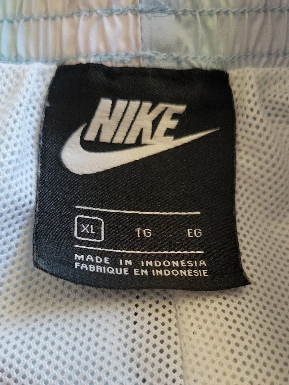 Nike light iridescent